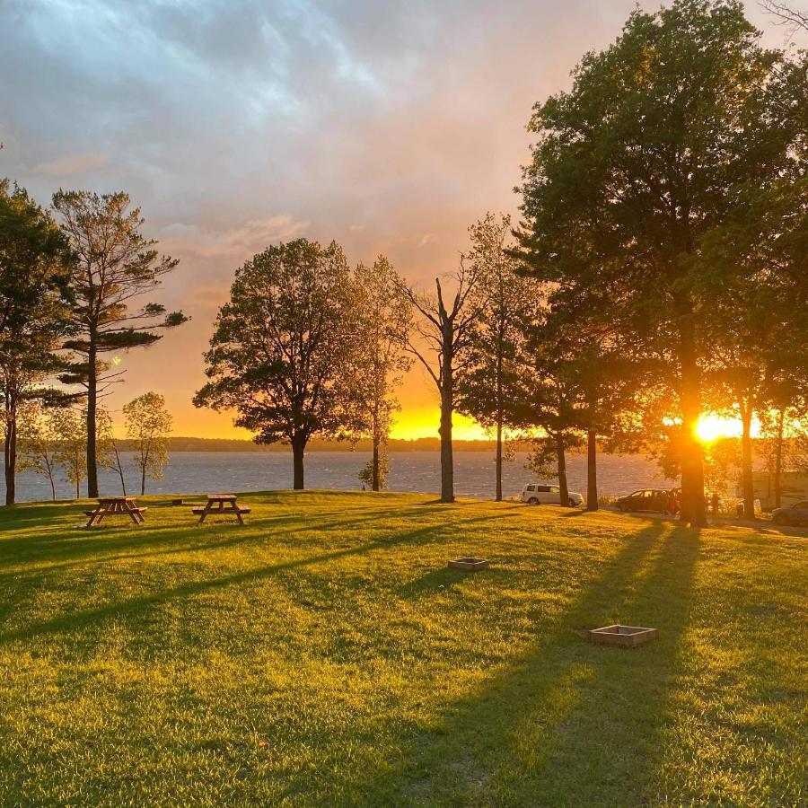 Stoco Lake Lodge Tweed Esterno foto
